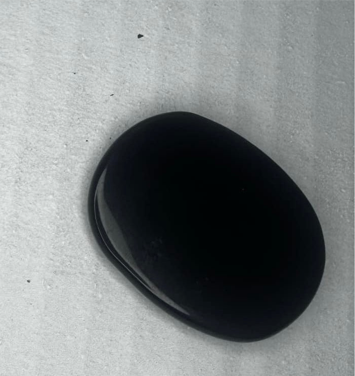 𝐹𝑙𝑎𝑡𝑠 𝑃𝑎𝑙𝑚 𝑚𝑒𝑑𝑖𝑢𝑚