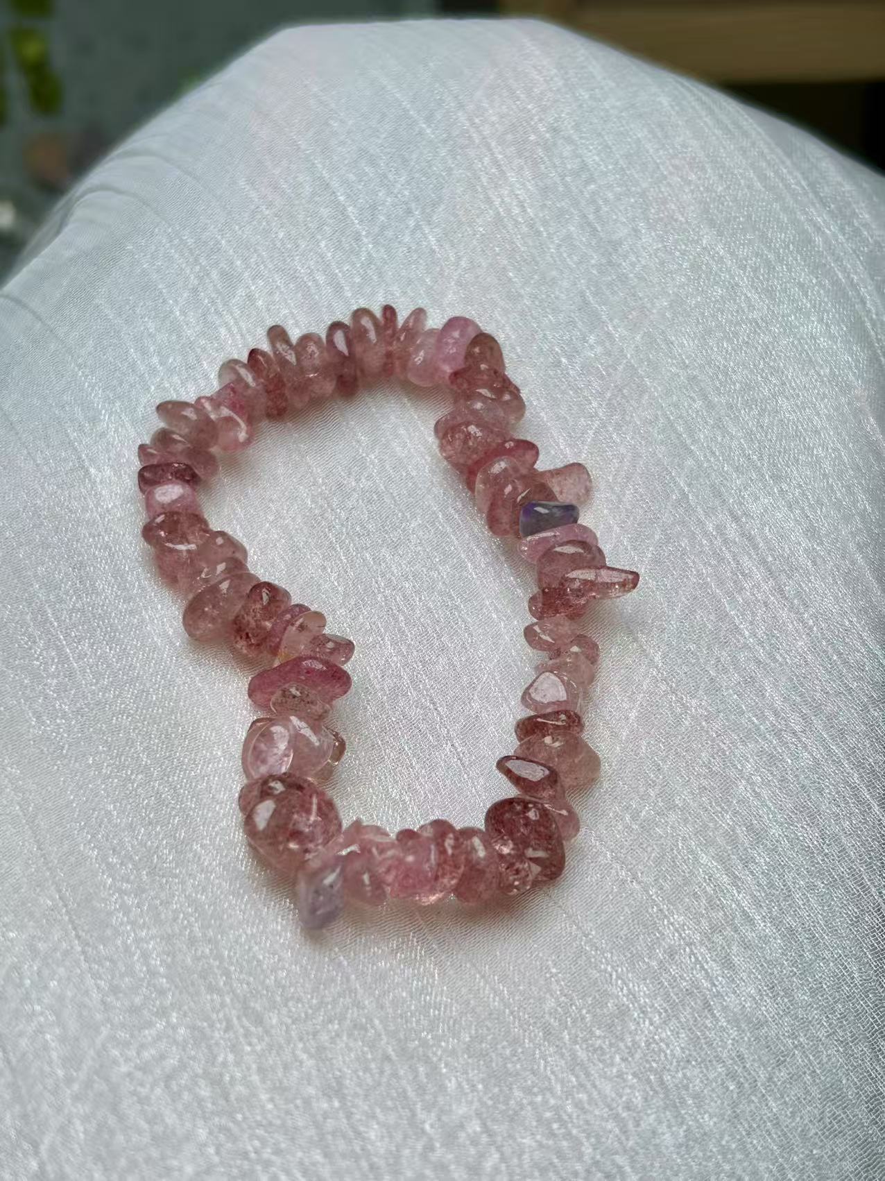𝐶𝘩𝑖𝑝 𝐵𝑟𝑎𝑐𝑒𝑙𝑒𝑡 𝐶𝑟𝑦𝑠𝑡𝑎𝑙