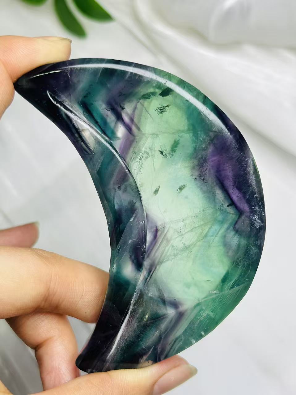 𝐹𝑙𝑢𝑜𝑟𝑖𝑡𝑒 𝑀𝑜𝑜𝑛 𝐷𝑖𝑠𝘩