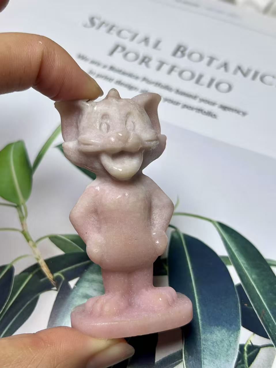 𝑇𝑜𝑚 & 𝐽𝑒𝑟𝑟𝑦 𝑐𝑎𝑟𝑣𝑖𝑛𝑔